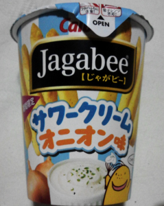  Jagabee サワークリーム＆オニオン味